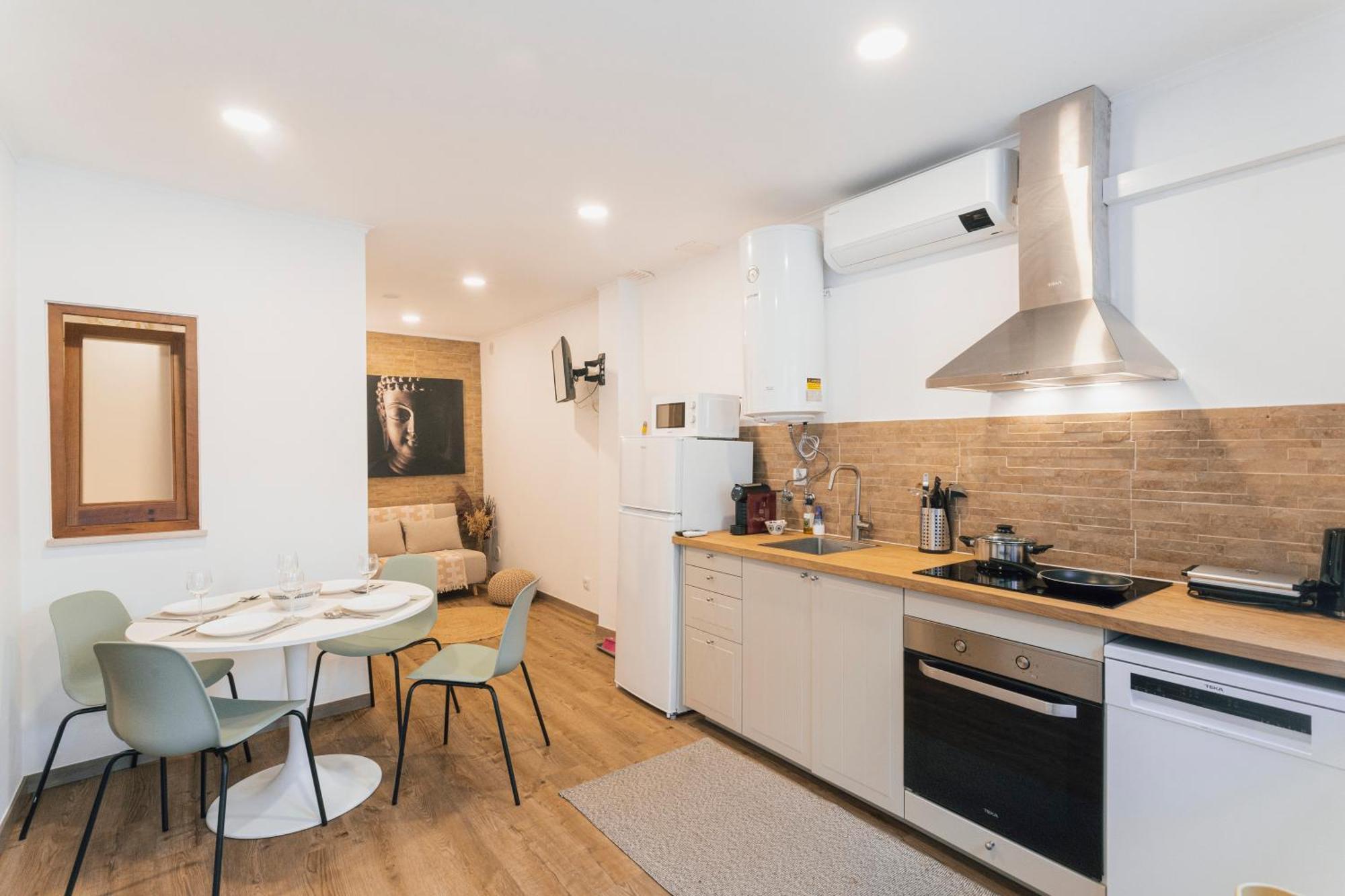 Apartment 77 - Village I